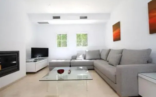 Casa Gotmar 132