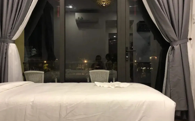 The Night Market Villa