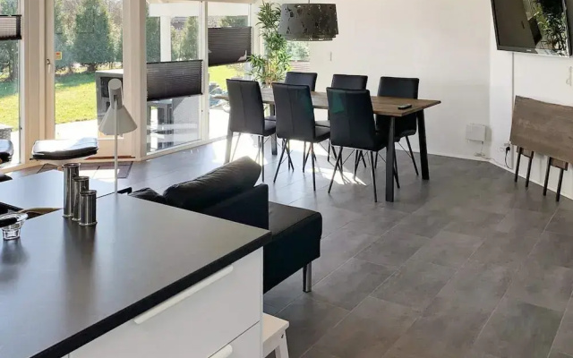 Wooden Holiday Home in Falster near Sea
