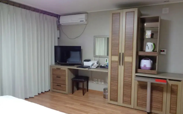 Lamia Hotel