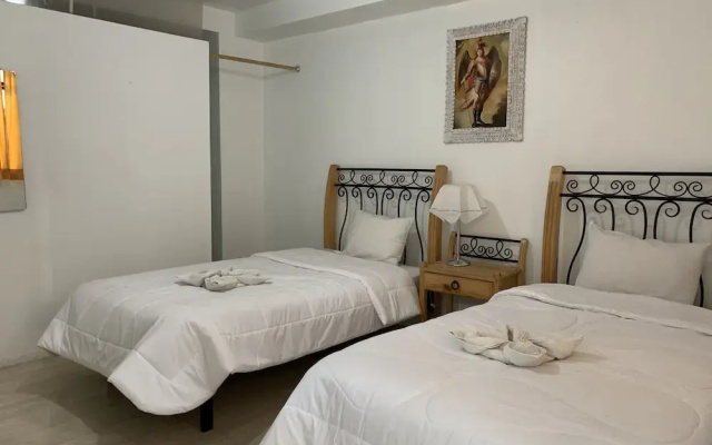 Hotel Plateros