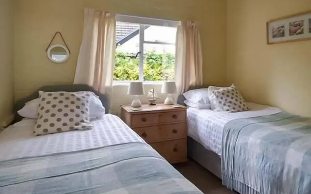 Compass Cottage