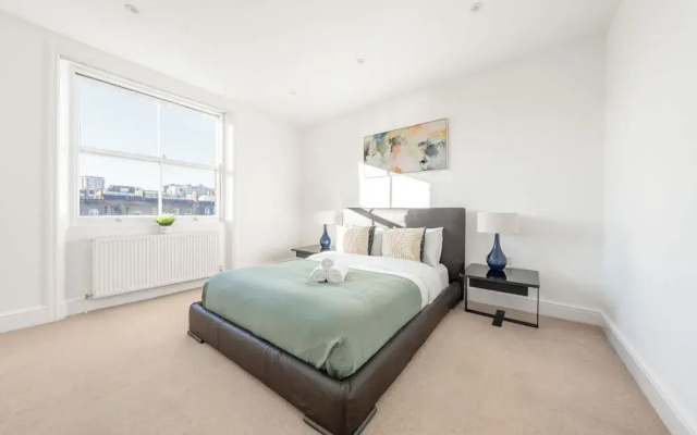Hyde Park 3BR Retreat by Marble Arch