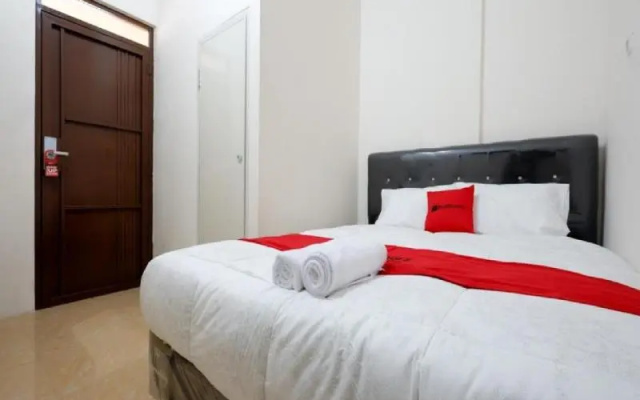 RedDoorz near Akademi Kepolisian Semarang