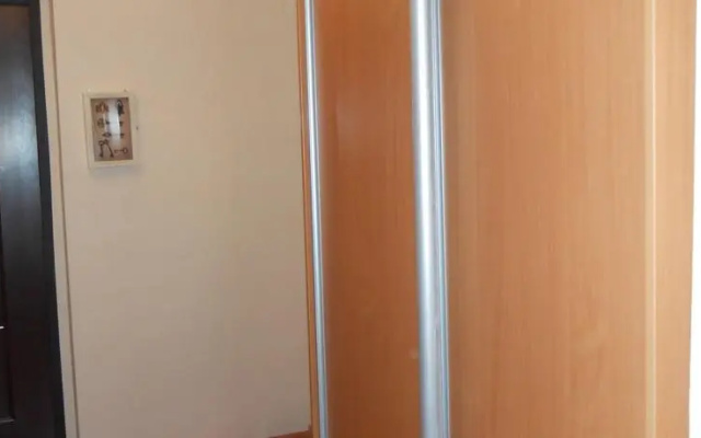 На Красном проспекте 1