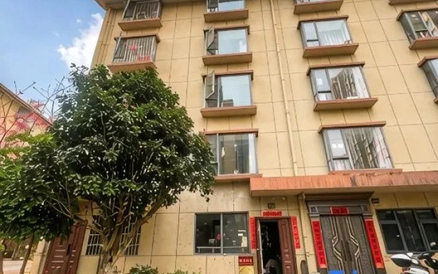 Jiehu'erju Hostel