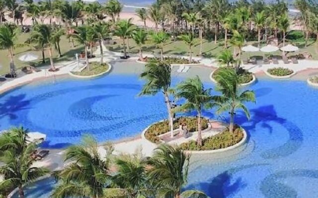 The Pearl Hoi An, a Festa Hotel & Resort бассейн