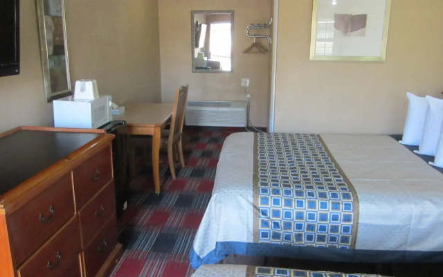 Little Boy Blue Motel