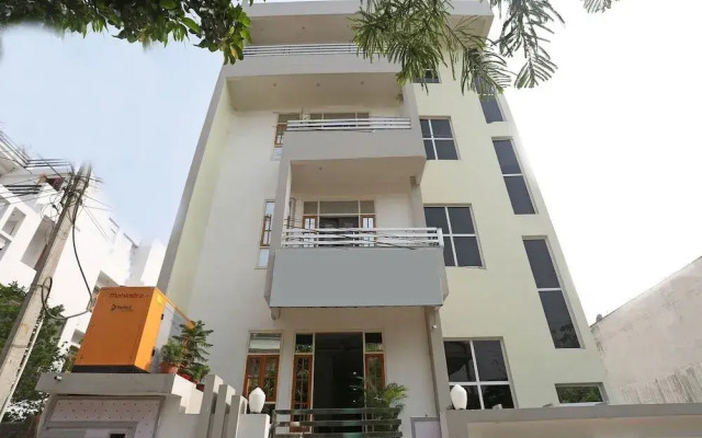 VMS Royal Inn By OYO Rooms