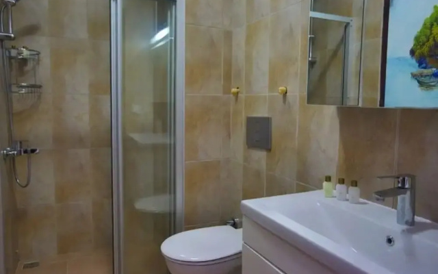 Bozcaada Iris Hotel