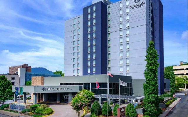 DoubleTree by Hilton Hotel Chattanooga Downtown