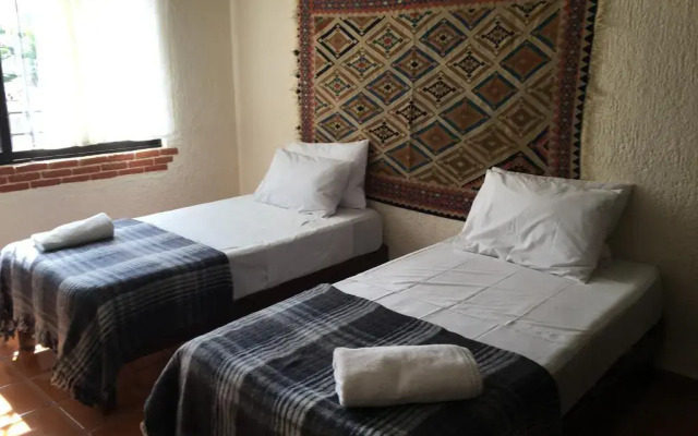 Hostel Kaana 4 You