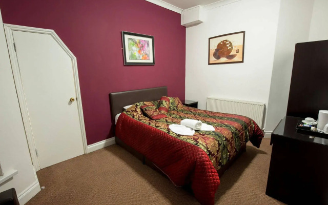 Cranford Hotel