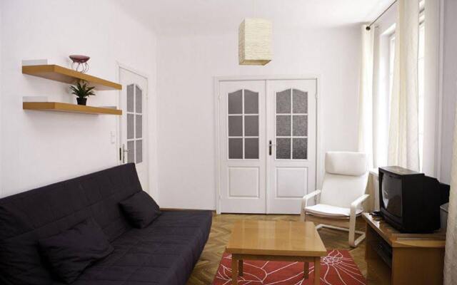 Отель Warsaw Best Apartments Senatorska Польша, Варшава - отзывы, цены и фото номеров - забронировать отель Warsaw Best Apartments Senatorska онлайн комната для гостей