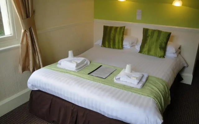 Risboro Hotel