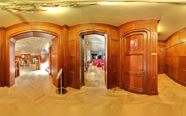 Hotel Damier