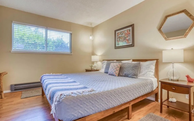 Creekside Condo 136