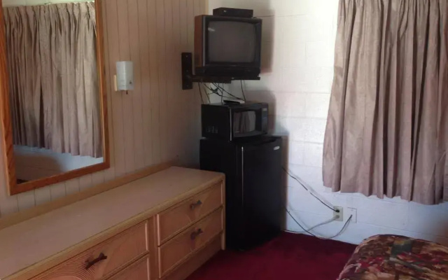 Lamplighter Motel