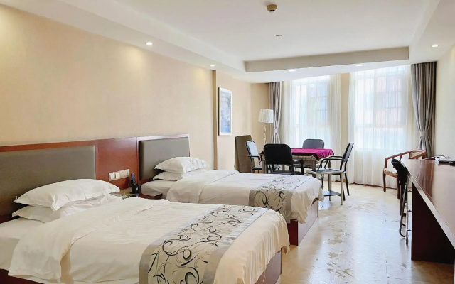 Bohui Boutique Hotel (Wuhan High-speed Railway Station Honggangcheng Subway Station)