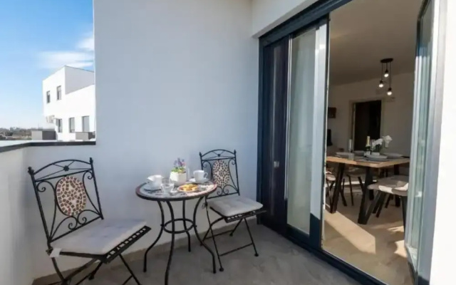 Apartman Kona - Modern Comfort With 2 Parking Spaces
