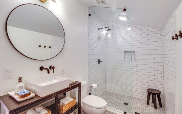 Savannah Vacation Rental ~ 7 Mi to Downtown!