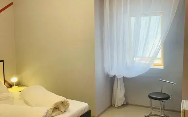 Отель Аура
