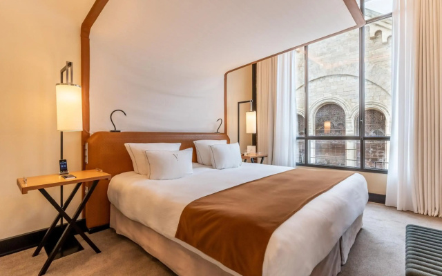 Five Seas by Inwood Hotels