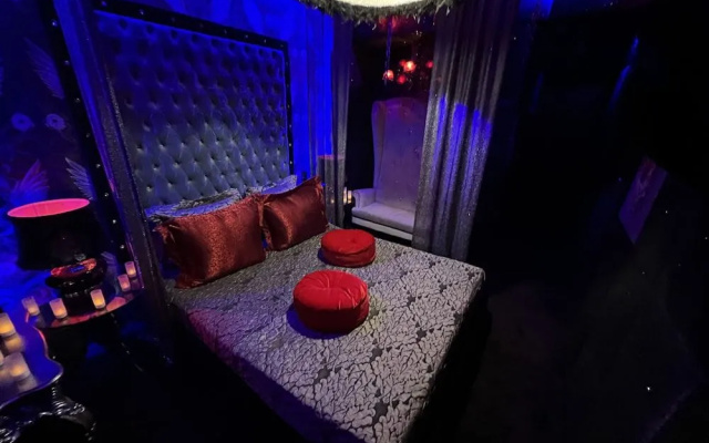 Priamos Hotel Erato