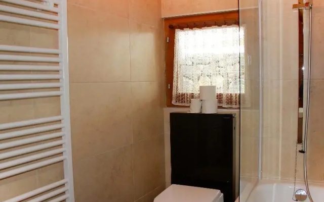 Le Petit Clos Des Rocailles - Three Bedroom