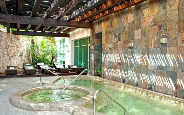 Grand Mayan