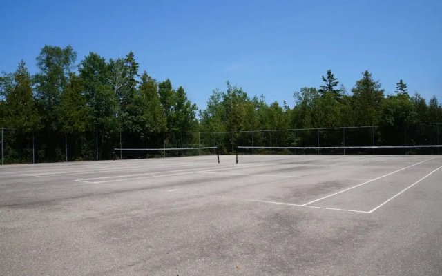 Tobermory Lodge & Motel