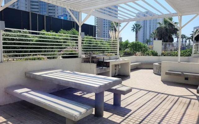 Dpto 2D 2B con espectacular terraza vista al mar.
