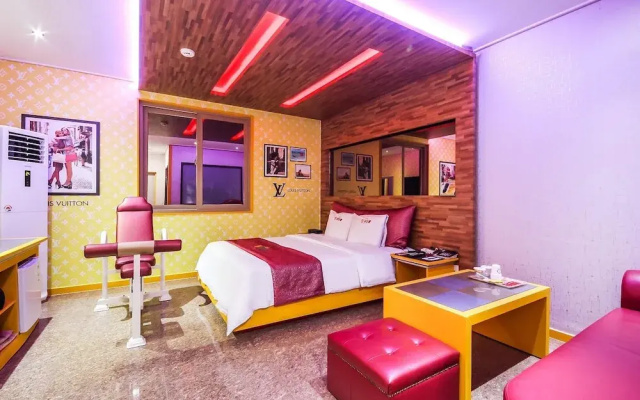 Muan Namak King Self Check-in Motel