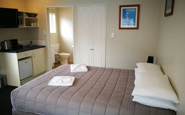239 on Lincoln Motel