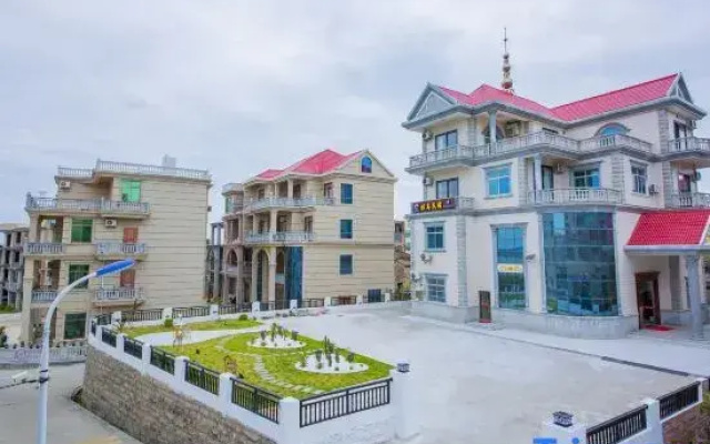 Meizhou Island • Wang Island • Ocean-View Villa with Sunset and Cloudline
