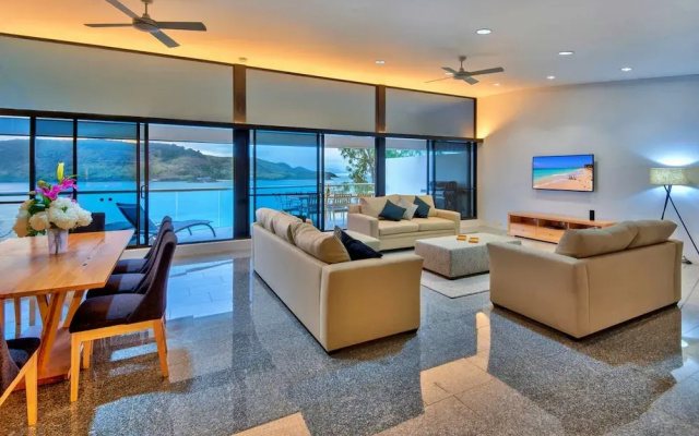 Waves 5 Luxury 3 Bedroom
