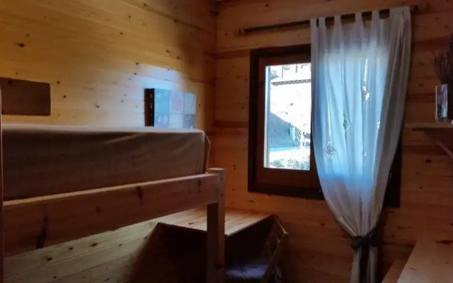 Hostal Xalet Refugi Pere Carné - Hostel