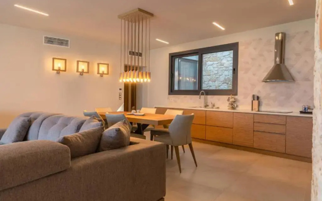 Villa Serapias by MediterraneanVillas