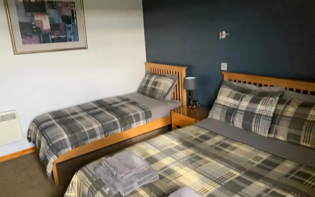 Castaway Guesthouse