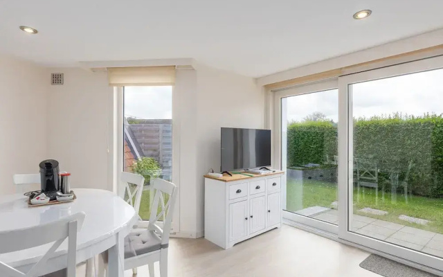 Peacefully Located Holiday Home Near the sea