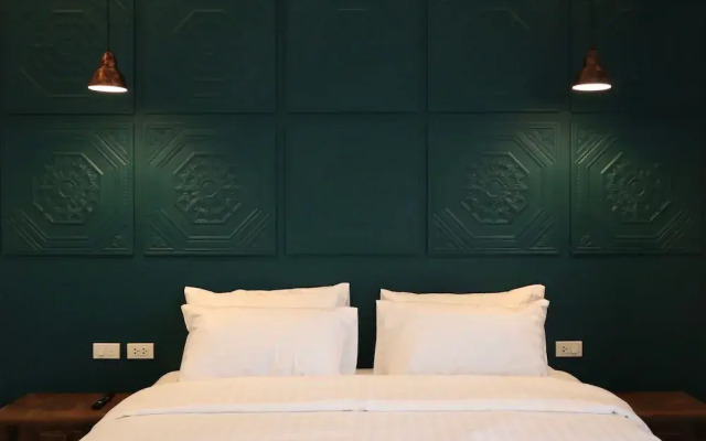 Goodnight Poshtel