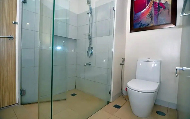 Pico De Loro Cove Condominium 2Br 01