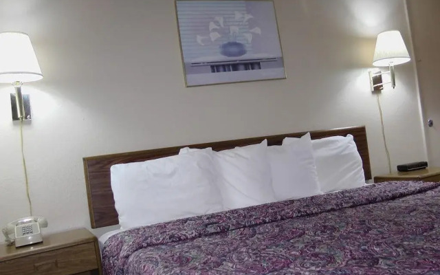 Nights Inn