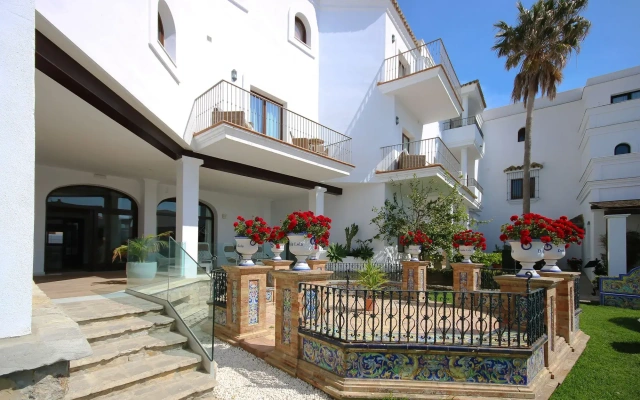 Hotel Doña Lola Zahara