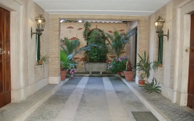 Luminous Trastevere Apartment, Wifi, Balcony, Lift, Parking
