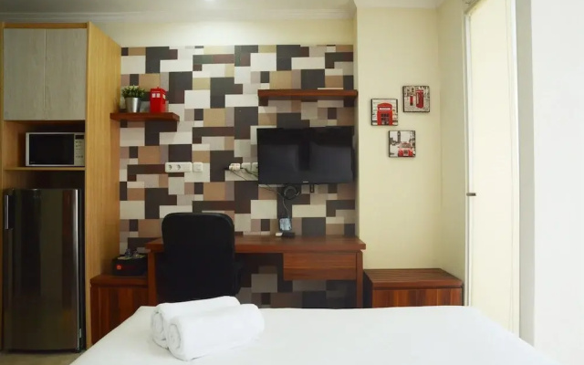 Warm and Best Studio Menteng Park Apartment