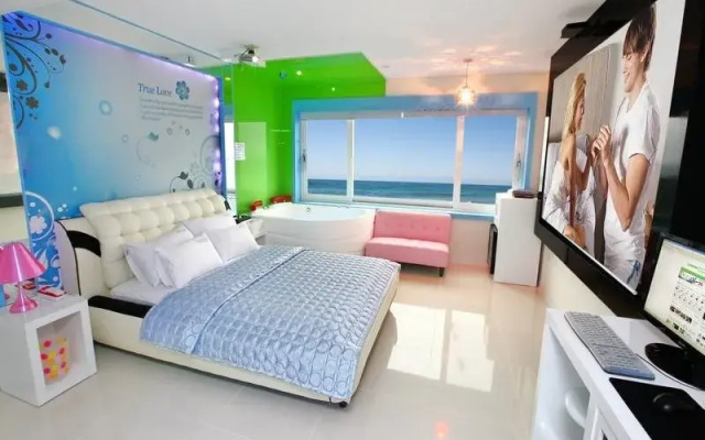 Gyeongju Hotel Brown