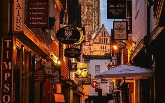 The Nook - Canterbury - Free Parking - Super Fast Wi-Fi