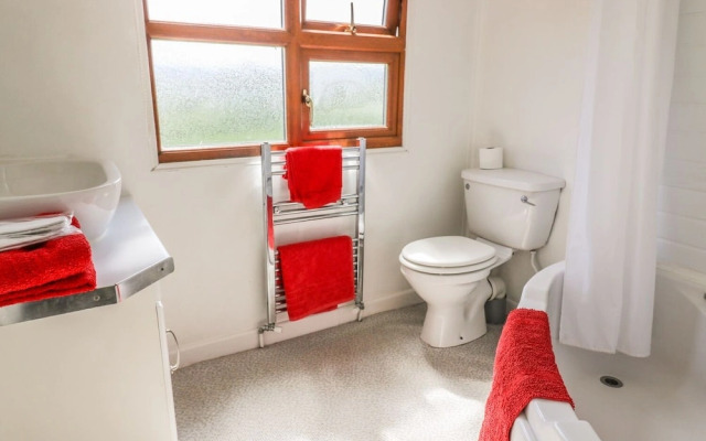 Quakerfield Lodge