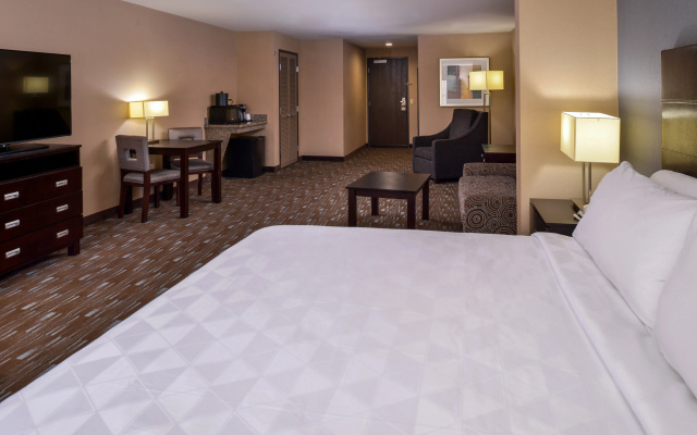 Holiday Inn Ontario Airport by IHG